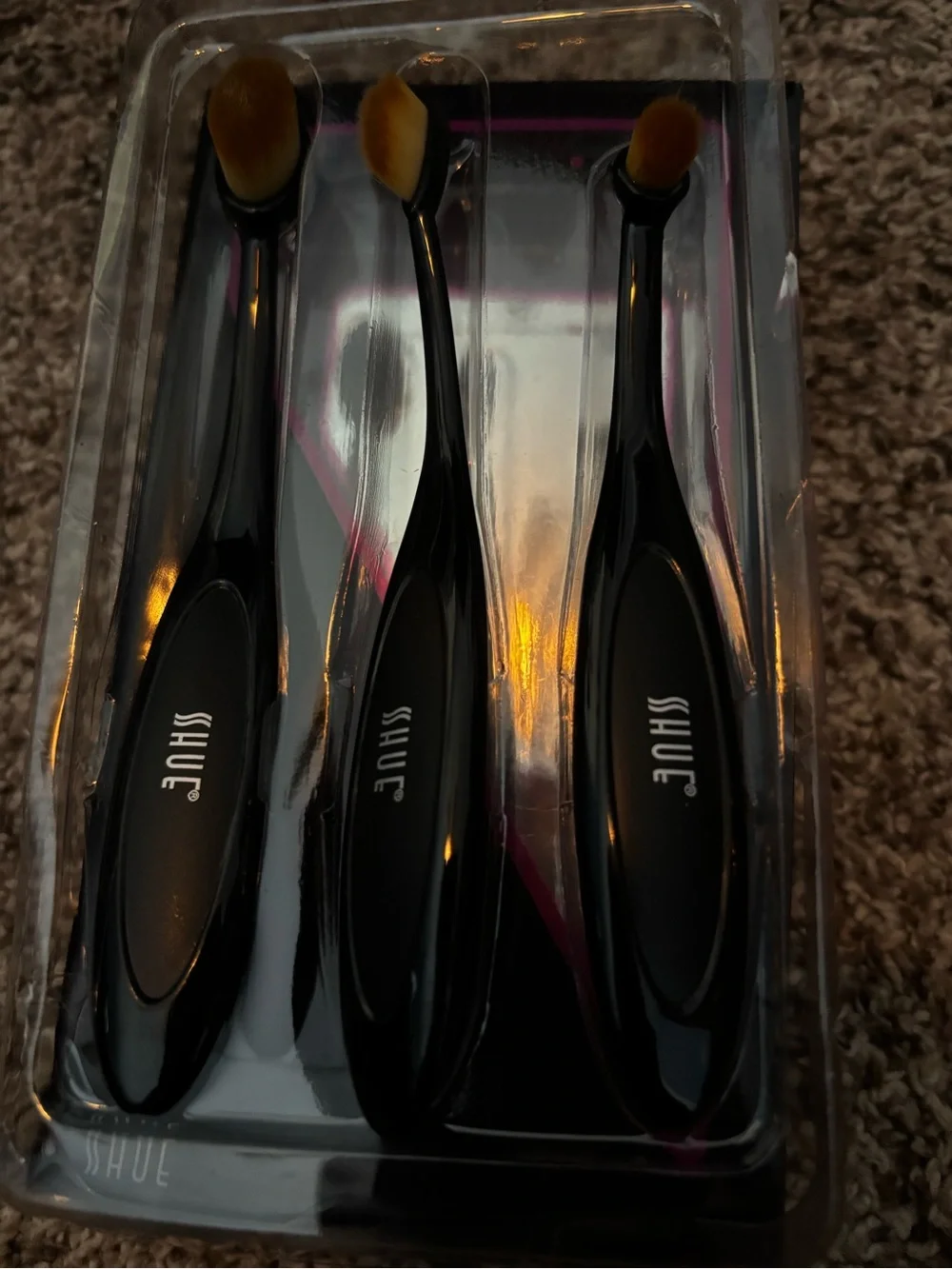 3-Piece Black Makeup Brush Set - Oval Foundation, Concealer & Detail Brushes